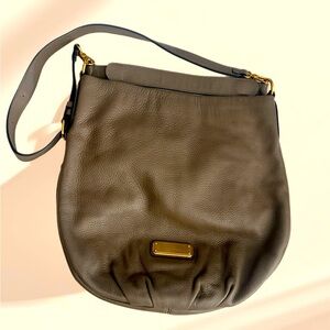 Marc Jacobs Puma Taupe Italian Leather Shoulder Bag M0005340